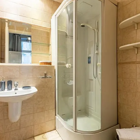 Enchanting Flat In Beyoglu With Bosphorus View Apartment *